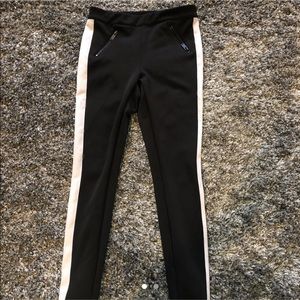 Black and white pants with zippers